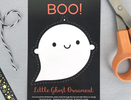 Halloween ghost ornament postcard